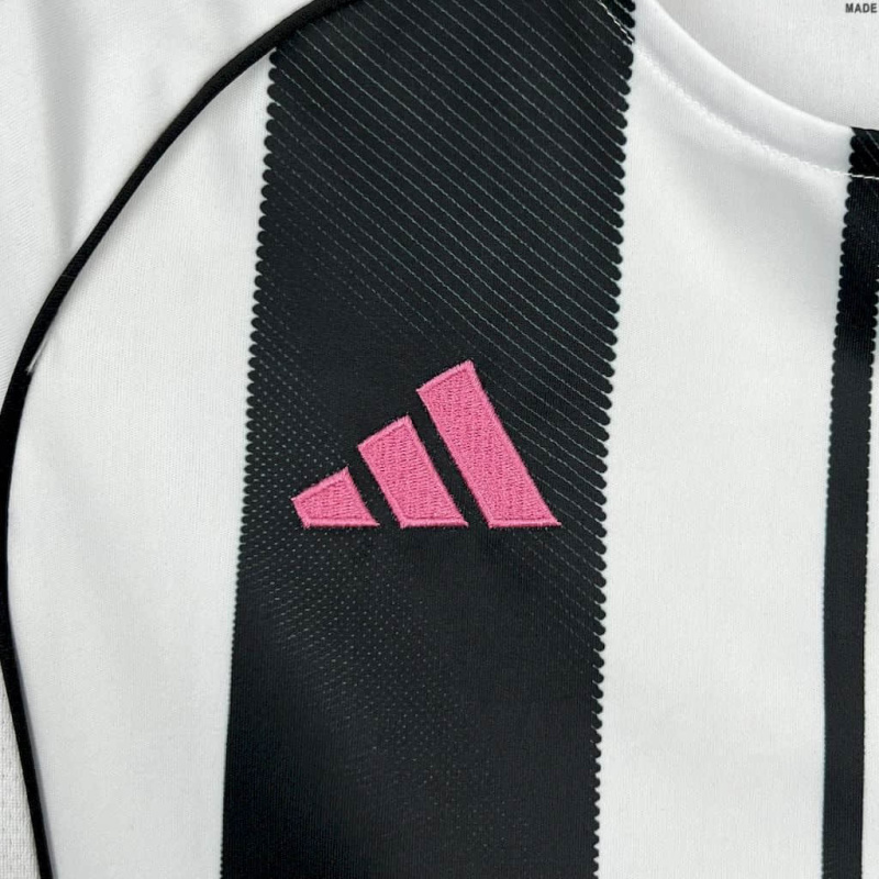 Kids Kit Juventus home 25/26 New Season Football Jersey Sports Shirt