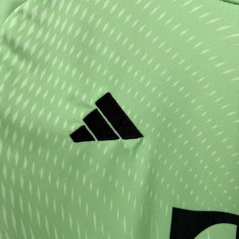 Kids Kit Bayern Munich Blackn Goalkeeper 2025/2026 new season Football Jersey Sports shirt
