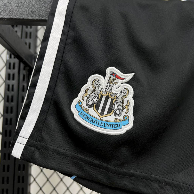 Kids Kit Newcastle United Home 2025/2026 new season Football Jersey Sports shirt