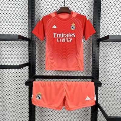 Kids Kit Real Madrid Orange Color Goalkeeper 2025/2026 Season Football Jersey Sports Shirt