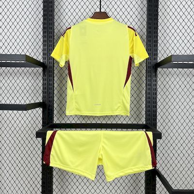 Kids Kit Real Madrid Yellow Goalkeeper 2025/2026 Season Football Jersey Sports Shirt