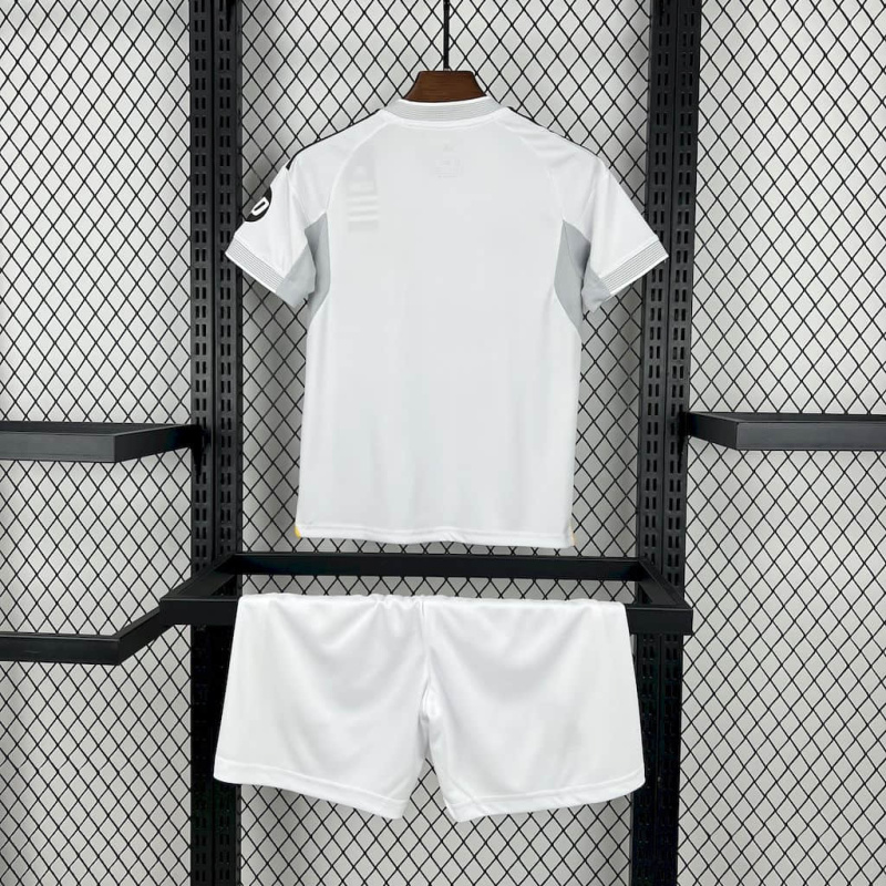 KIDS Real Madrid home 2025/2026 shirt+shorts+sock kit Football team shirt Jersey