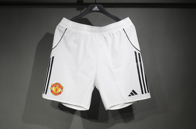 Player Manchester United home 2025/2026 shirt+shorts+sock kit Football team shirt Jersey