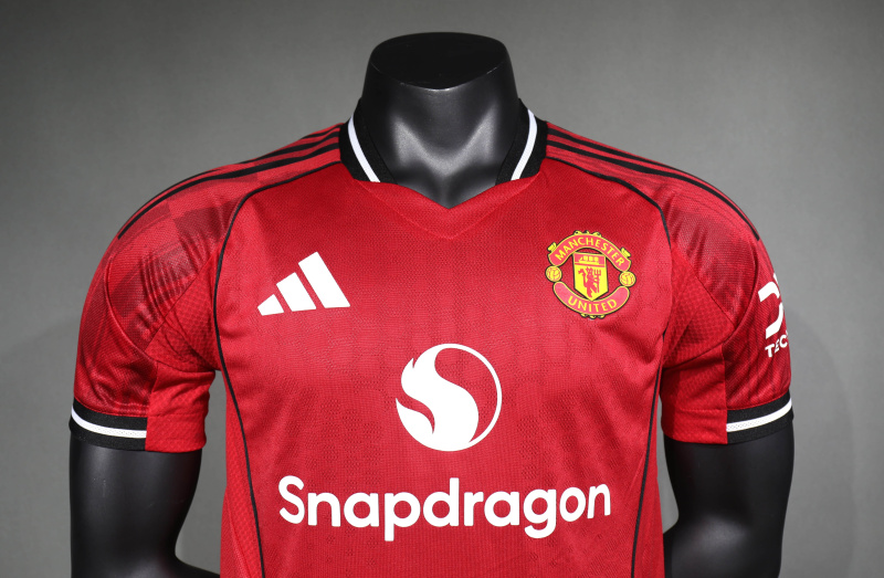 Player Manchester United home 2025/2026 shirt+shorts+sock kit Football team shirt Jersey