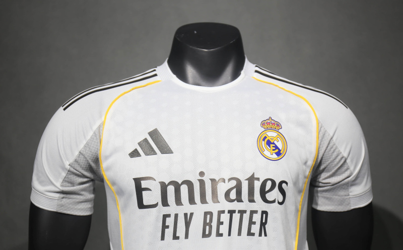 Player Real Madrid home 2025/2026 shirt+shorts+sock kit Football team shirt Jersey