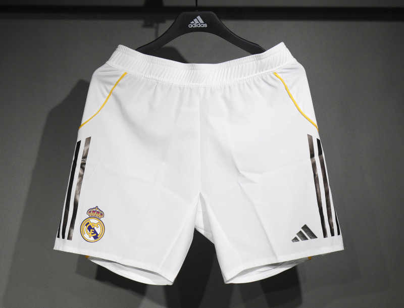Player Real Madrid home 2025/2026 shirt+shorts+sock kit Football team shirt Jersey