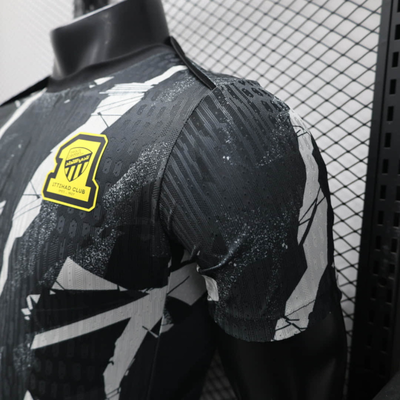 Player Al Ittihad Jeddah Pre-match training jersey 2025/2026 New Season Football Jersey Sports Shirt