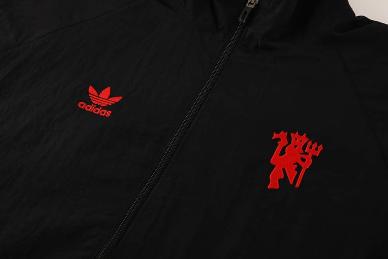 Windproof Jacket Manchester United 2025/2026 New Season Football Jersey Sports Shirt
