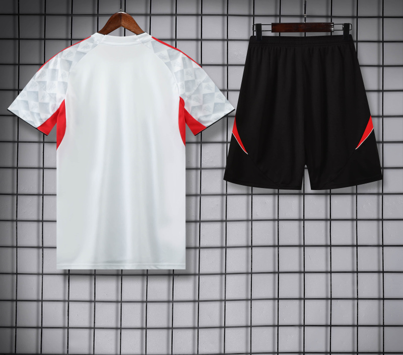 Manchester United Short sleeve training kit 2025/2026 New Season Football Jersey Sports Shirt