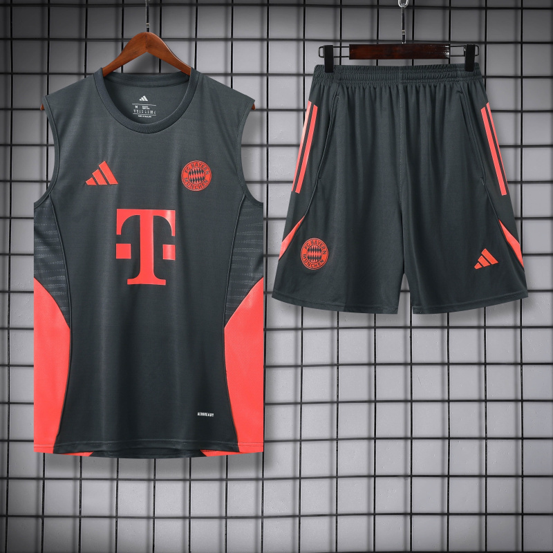 Bayern Munich vest Short sleeve training kit 2025/2026 New Season Football Jersey Sports Shirt