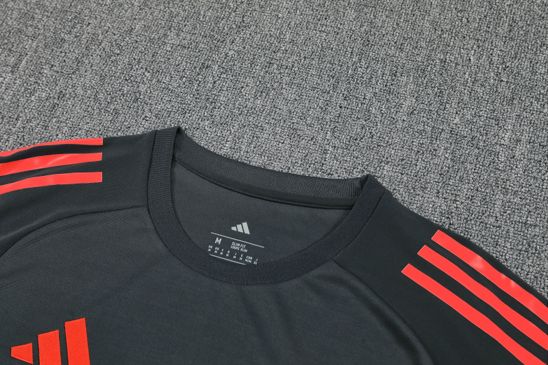 Bayern Munich Short sleeve training kit 2025/2026 New Season Football Jersey Sports Shirt