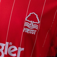 Retro Nottingham Forest Away Long Sleeve 82/84  Season Football Jersey Sports Shirt