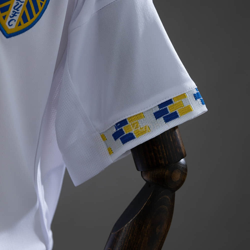 KIDS Leeds United Home 2025/2026 New Season Football Jersey Sports Shirt