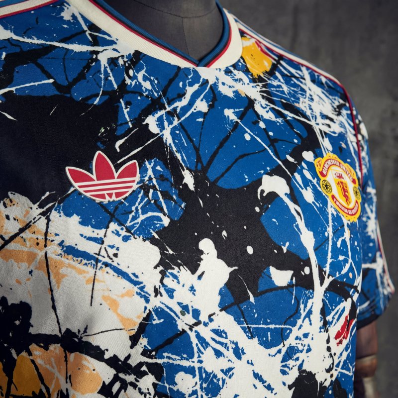 Manchester United co-branded 2026 New Season Jersey