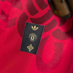 Kids Kit Manchester United Cultural 2025/2026 Story - Red Jersey SIZE 16-28