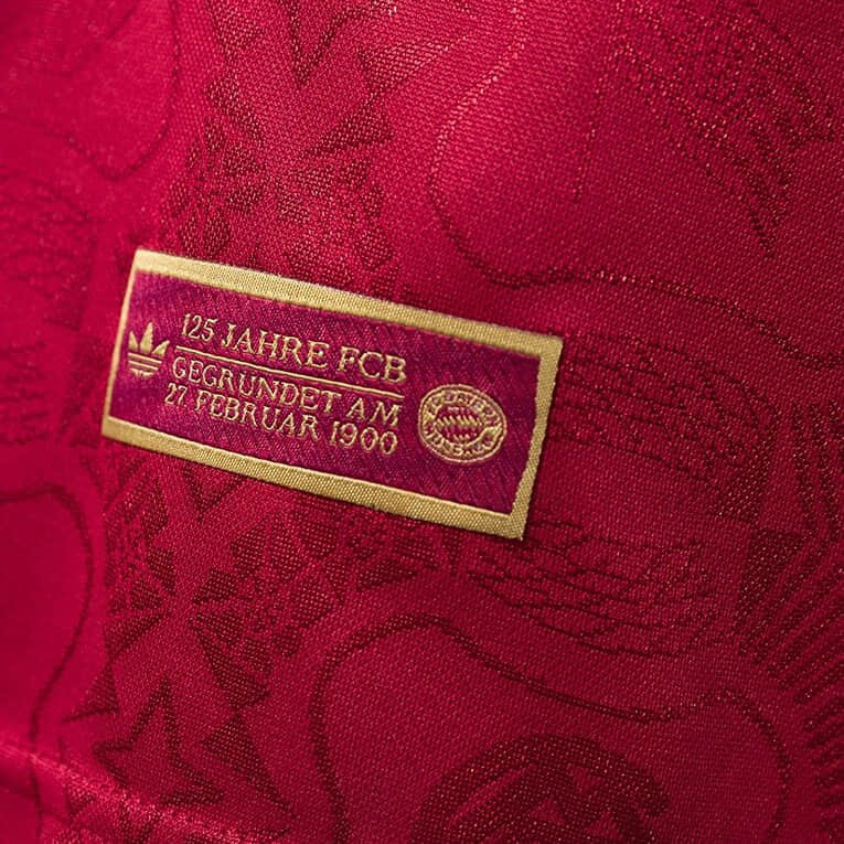 Player Bayern Munich 2025/2026 125th Anniversary Long-sleeved