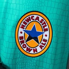 Retro Newcastle United 97/98 Goalkeeper Long-Sleeve Jersey