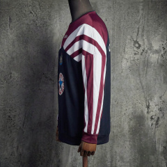 Retro Newcastle United Long-Sleeve 95/96 Training Jersey