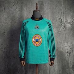 Retro Newcastle United 97/98 Goalkeeper Long-Sleeve Jersey