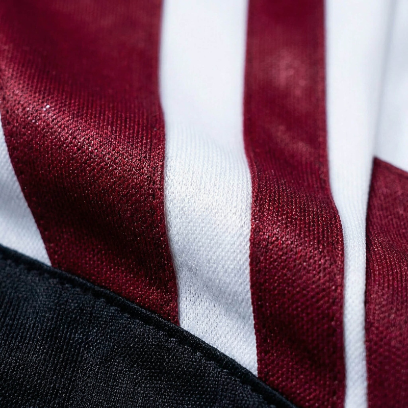 Retro Newcastle United Long-Sleeve 95/96 Training Jersey