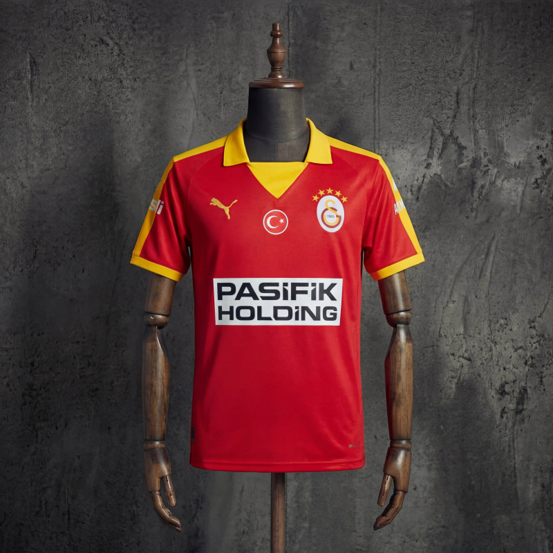 Retro Galatasaray Edition 2025/2026 Red Jersey