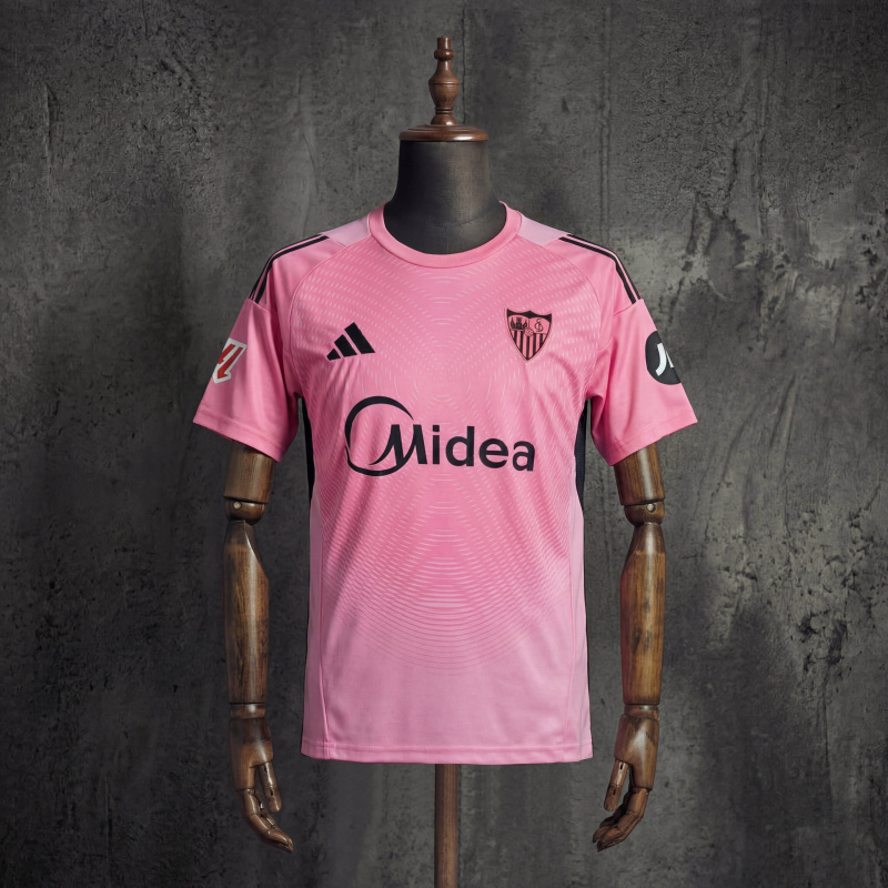 Sevilla Goalkeeper Pink 2025/2026 Jersey