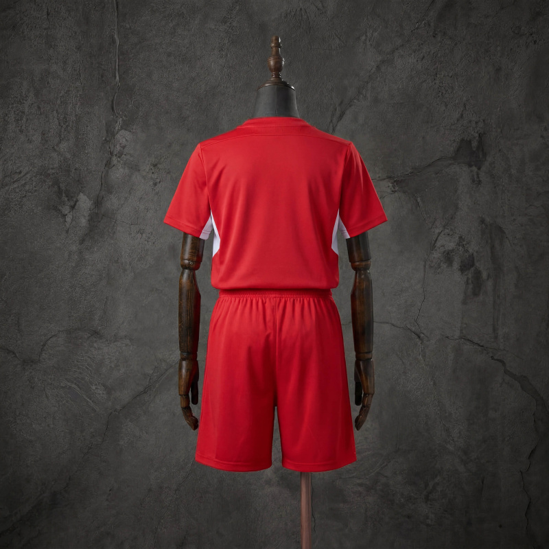 Retro Kids Kit Liverpool 04-05 Home Jersey Size 16-28