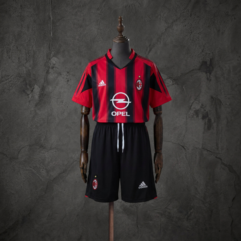 Retro Kids Kit AC Milan 04-05 Home Jersey Size 16-28