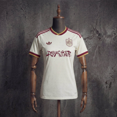 Women's Spain 2026 World Cup Away Jersey × Dellafuente Collaboration Edition