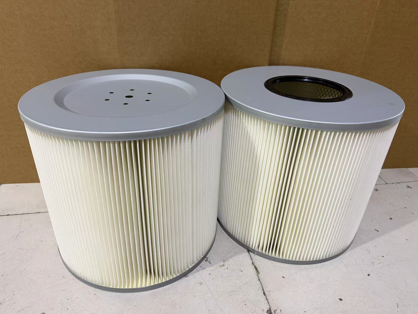 中滤科技 道路清扫车除尘滤筒 350×315 六孔底盖扫地机滤芯 PTFE 覆膜聚酯滤材