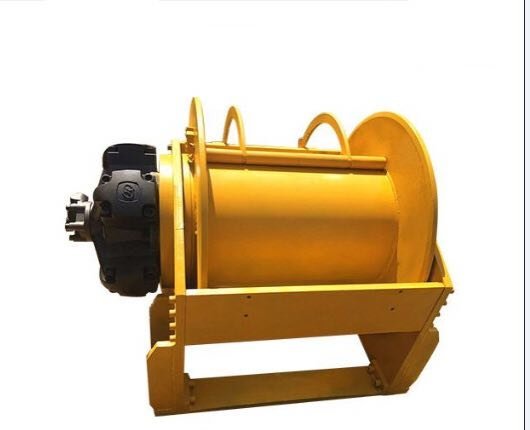 Marine hydraulic boat winch system