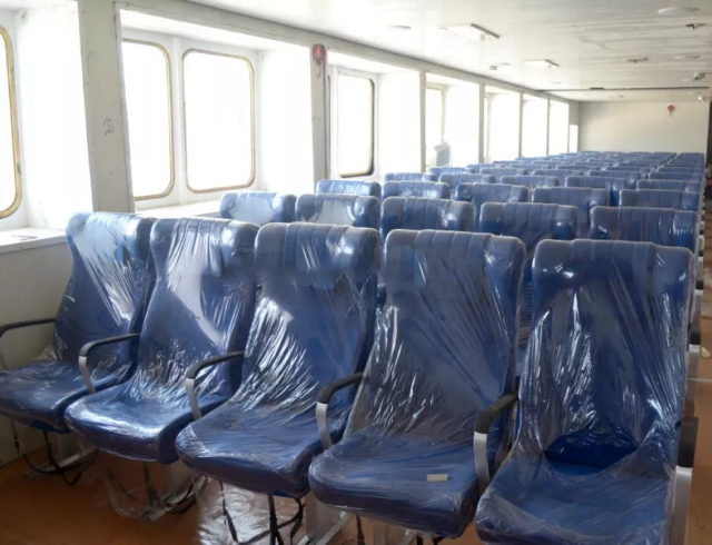 Single double triple seats boat seat shock-absorbing design fold down marine passenger seat