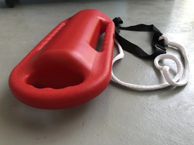PROFESSIONAL LIFE SAVER NON-INFLATABLE RESCUE CAN SWIM SAFETY FLOAT RESCUE BUOY WITH NON-SLIP HANDLE