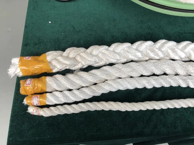 MOORING ROPE 8 STRAND PLAITED