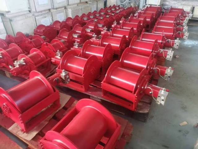 Hydraulic fishing winch truck winch 50KN 70KN durable and compact customizable marine winch fast delivery