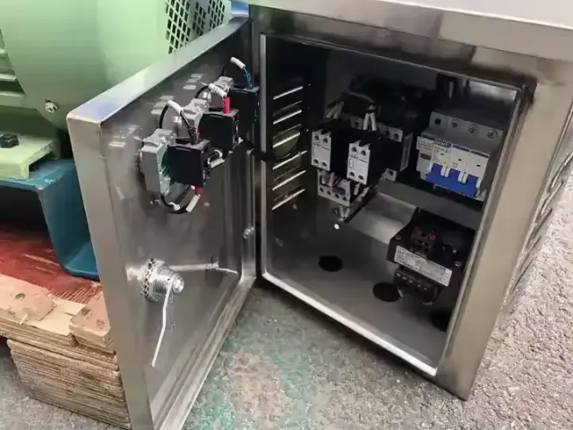 Marine Vertical Hydraulic Winch 7.5KW 50/60HZ 380V/220V Steel Material With Control Box