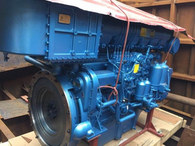 Reliable Deutz Marine Engine, 4 Cylinder, 1500-2100rpm, Low Fuel Usage, Inboard diesel for Ship Propulsion