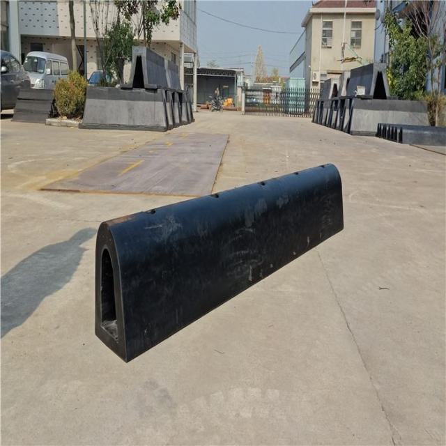 SINO-MF Series Marine Rubber Fender Rail PVC+NBR / EPDM Boat Dock Fender Bumper