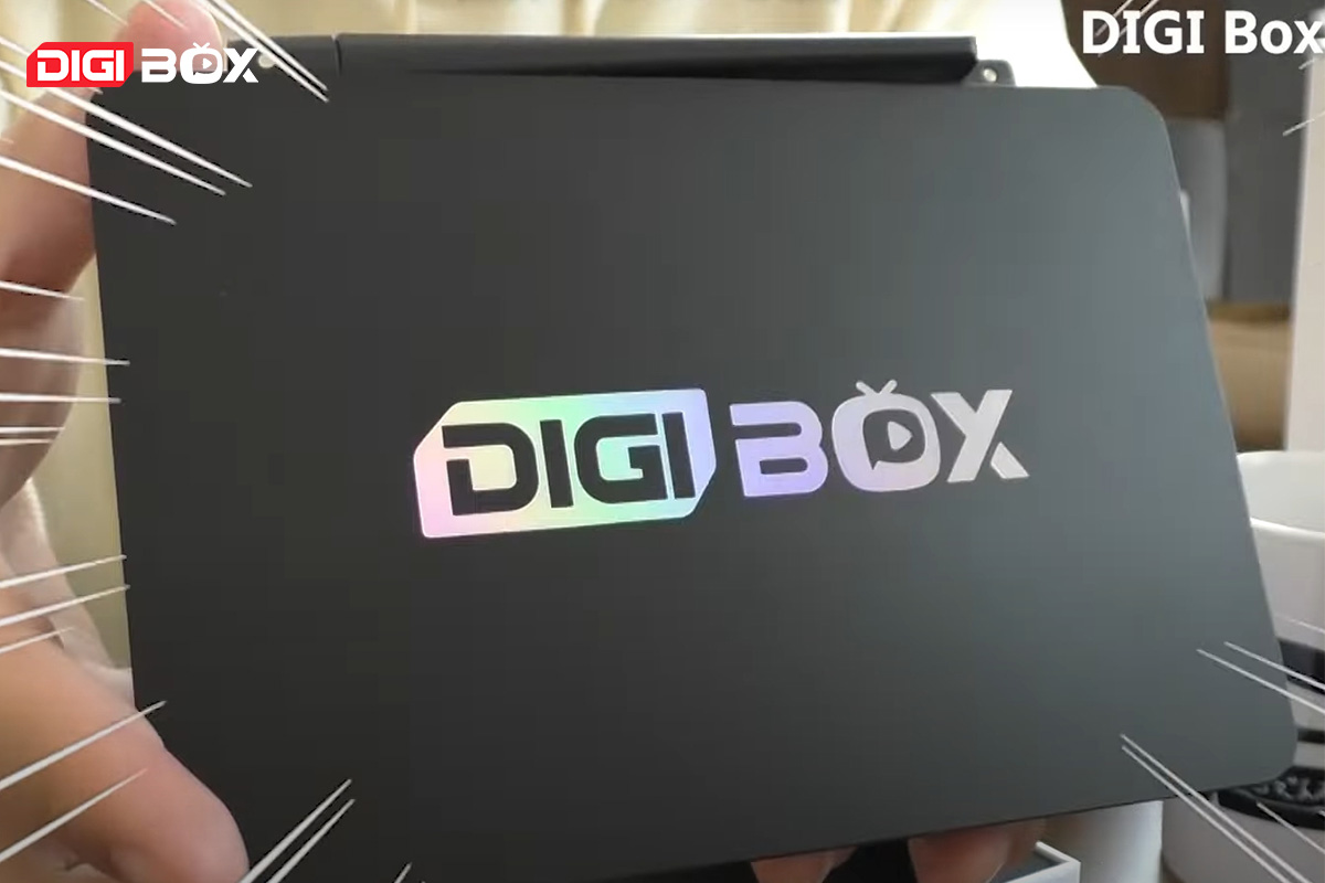 在車上也能體驗 DIGIBOX D3 PLUS ─ 全球電視任你看！