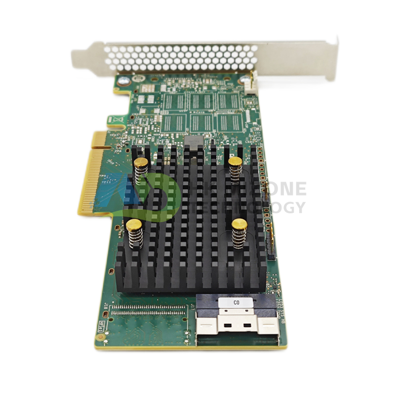 Broadcom MegaRAID 9540-8i / 05-50134-03 / RAID Controller Cards / Tri-Mode Storage Adapters