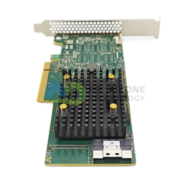 Broadcom MegaRAID 9540-8i / 05-50134-03 / RAID Controller Cards / Tri-Mode Storage Adapters