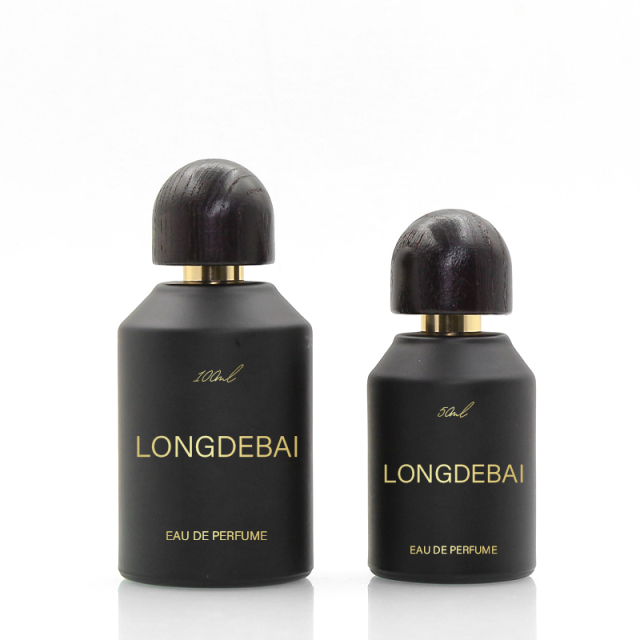 LONGDEBAI Luxury Custom Empty Round Glass Spray Bottles 30ml 50ml 100ml Crimp Perfume Bottle with Wooden Lid