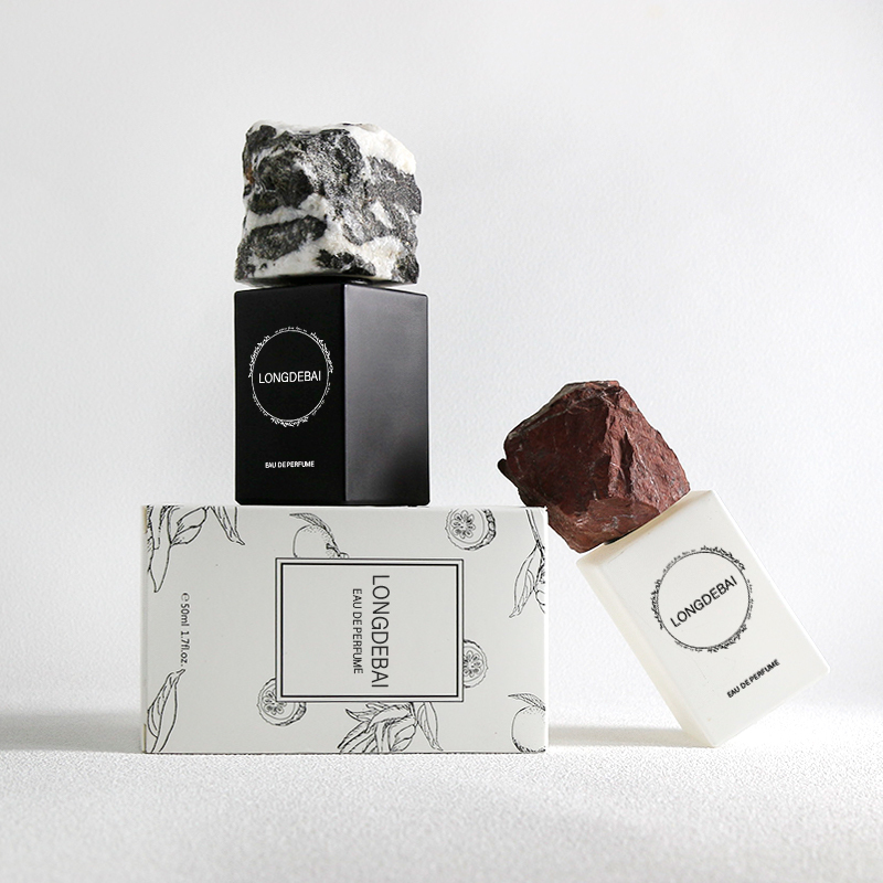 Luxury Clear Glass Crimp 50ml Perfume Bottle with Box for Cosmetics Screen Printed Surface Logo
