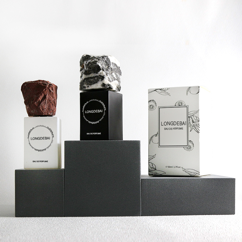 Luxury Clear Glass Crimp 50ml Perfume Bottle with Box for Cosmetics Screen Printed Surface Logo