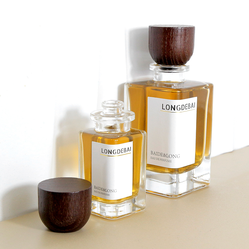 New Design Square Empty Glass bottle 30ml 100ml Perfume Bottle Spray With wood cap