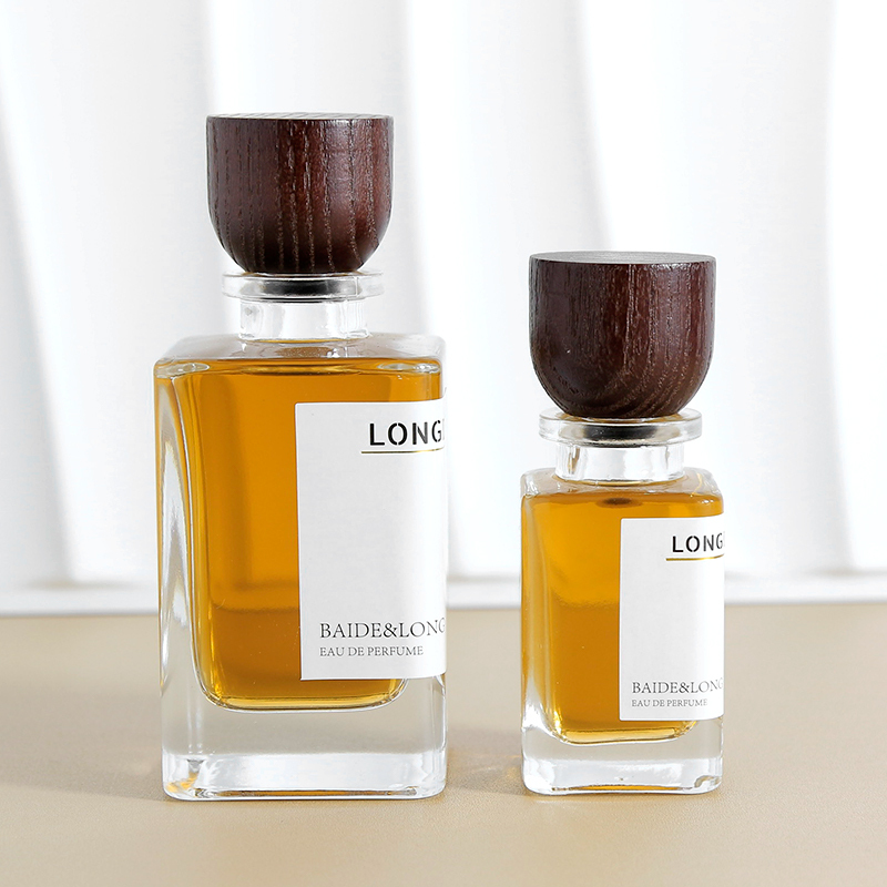 New Design Square Empty Glass bottle 30ml 100ml Perfume Bottle Spray With wood cap