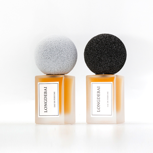 Wholesale square perfume spray bottle clear empty aluminum pump frosted 30ml 50ml 100ml perfume bottle with wood lids