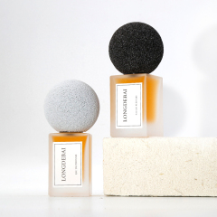 Wholesale square perfume spray bottle clear empty aluminum pump frosted 30ml 50ml 100ml perfume bottle with wood lids