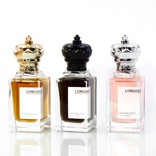 Wholesale empty crimp empty square clear perfume glass bottle 80ml 50ml perfume bottle with gold cap