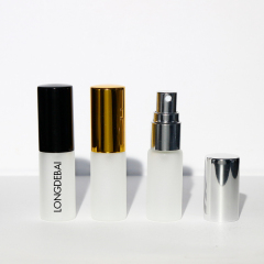 Refillable wholesale empty clear round perfume sample bottles 6ml mini perfume bottle with screw cap